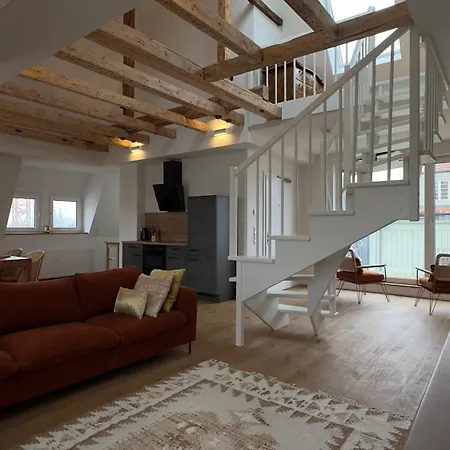 Lejlighed Modernes Maisonette-apartment Mit Terrasse I