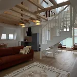 Lejlighed Modernes Maisonette-apartment Mit Terrasse I
